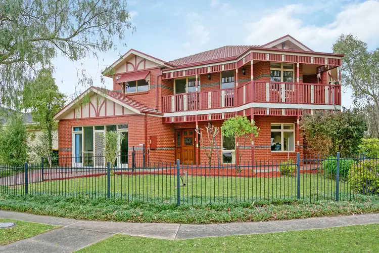 31 Wingspan Avenue, South Morang VIC 3752