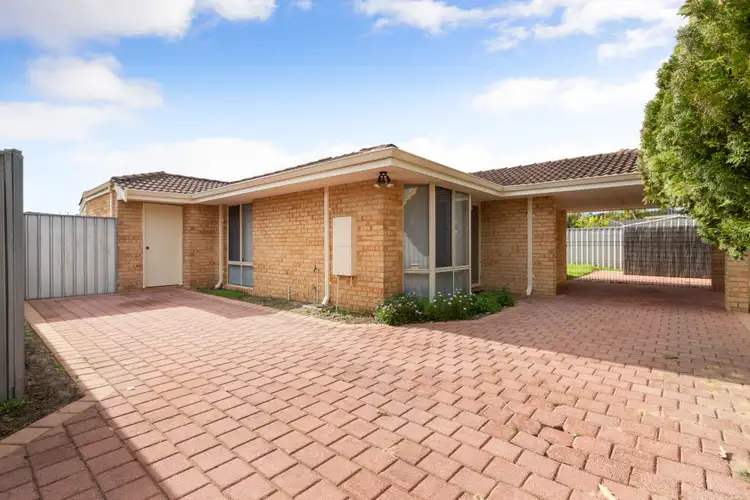 120A Centre Street, Queens Park WA 6107