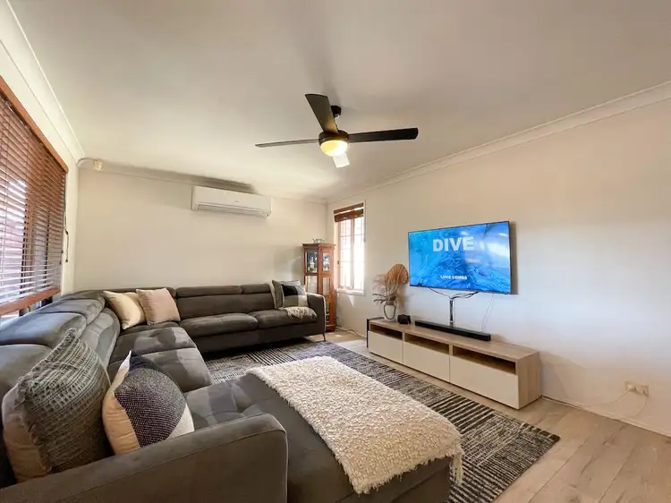 Second view of Homely house listing, 53 Gadshill Place, Rosemeadow NSW 2560