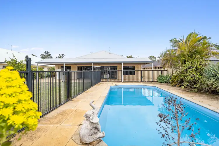 52 Midsummer Circle, Pinjarra WA 6208