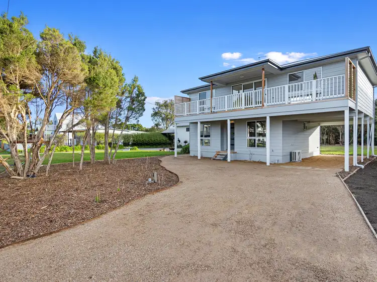 20 Golden Court, Sunset Strip VIC 3922