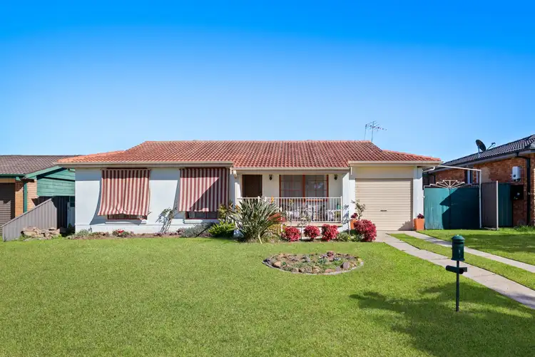 9 Galashiels Avenue, St Andrews NSW 2566