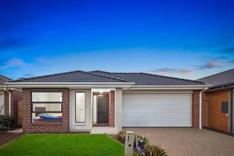 5 Tundra Esplanade, Werribee VIC 3030
