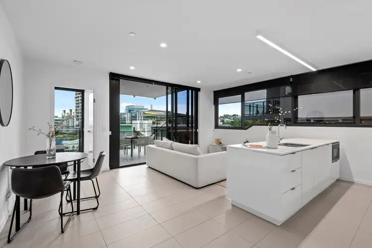 1051/36 Evelyn Street, Newstead QLD 4006