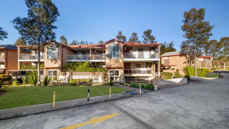 44/221a Waterworth Drive, Mount Annan NSW 2567