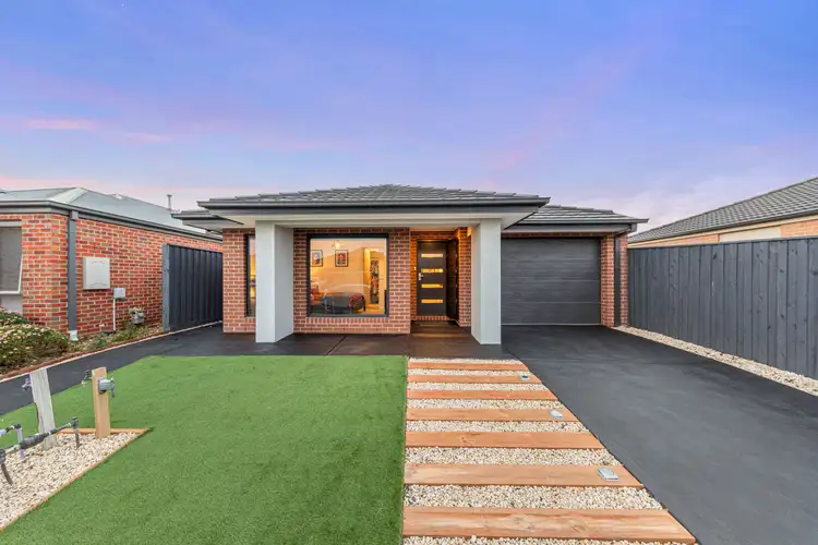 Main view of Homely house listing, 7 Curtis Street, Officer VIC 3809
