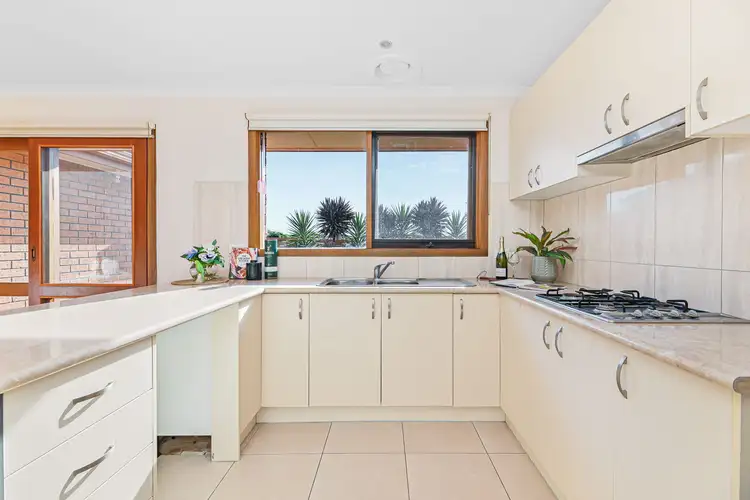Fifth view of Homely house listing, 1 Murray Crescent, Rowville VIC 3178