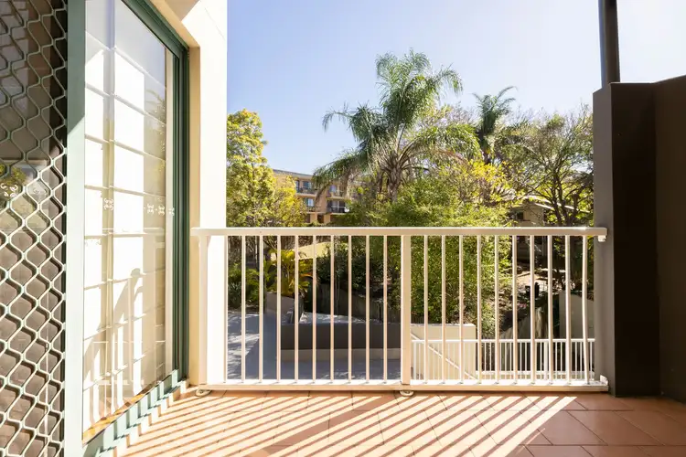 Fifth view of Homely unit listing, 19/51 Leopard Street, Kangaroo Point QLD 4169