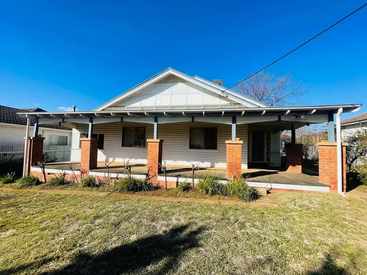 23 Napier Street, Condobolin NSW 2877
