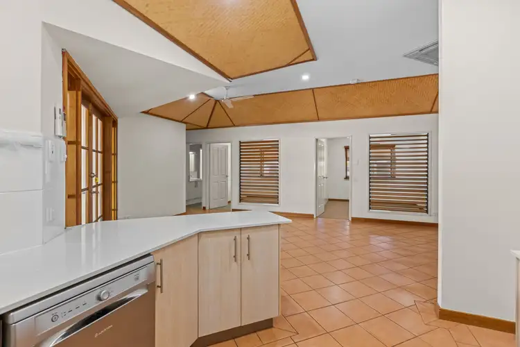 Fifth view of Homely house listing, 2 Turnstone Way, Djugun WA 6725