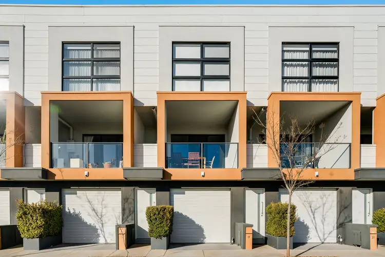17 Steeplechase Avenue, St Clair SA 5011