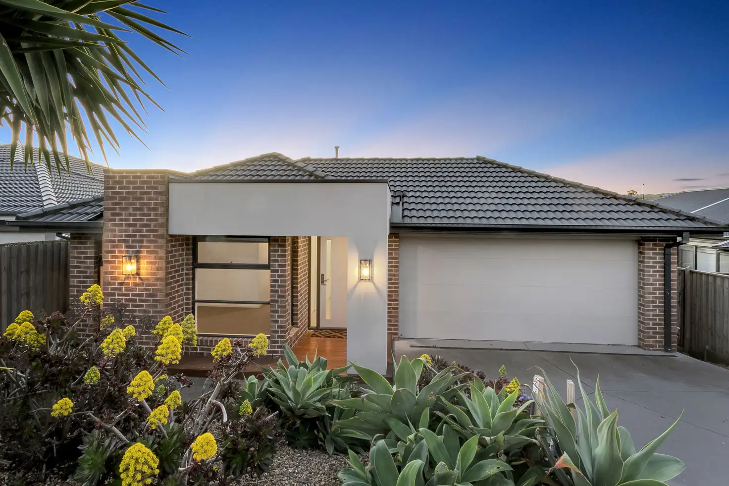 Main view of Homely house listing, 8 Avondale Street, Officer VIC 3809