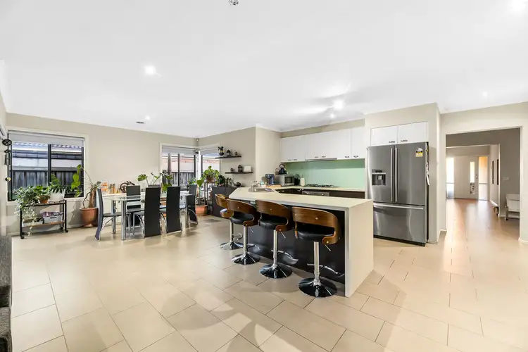 Fifth view of Homely house listing, 16 Emmett Avenue, Berwick VIC 3806