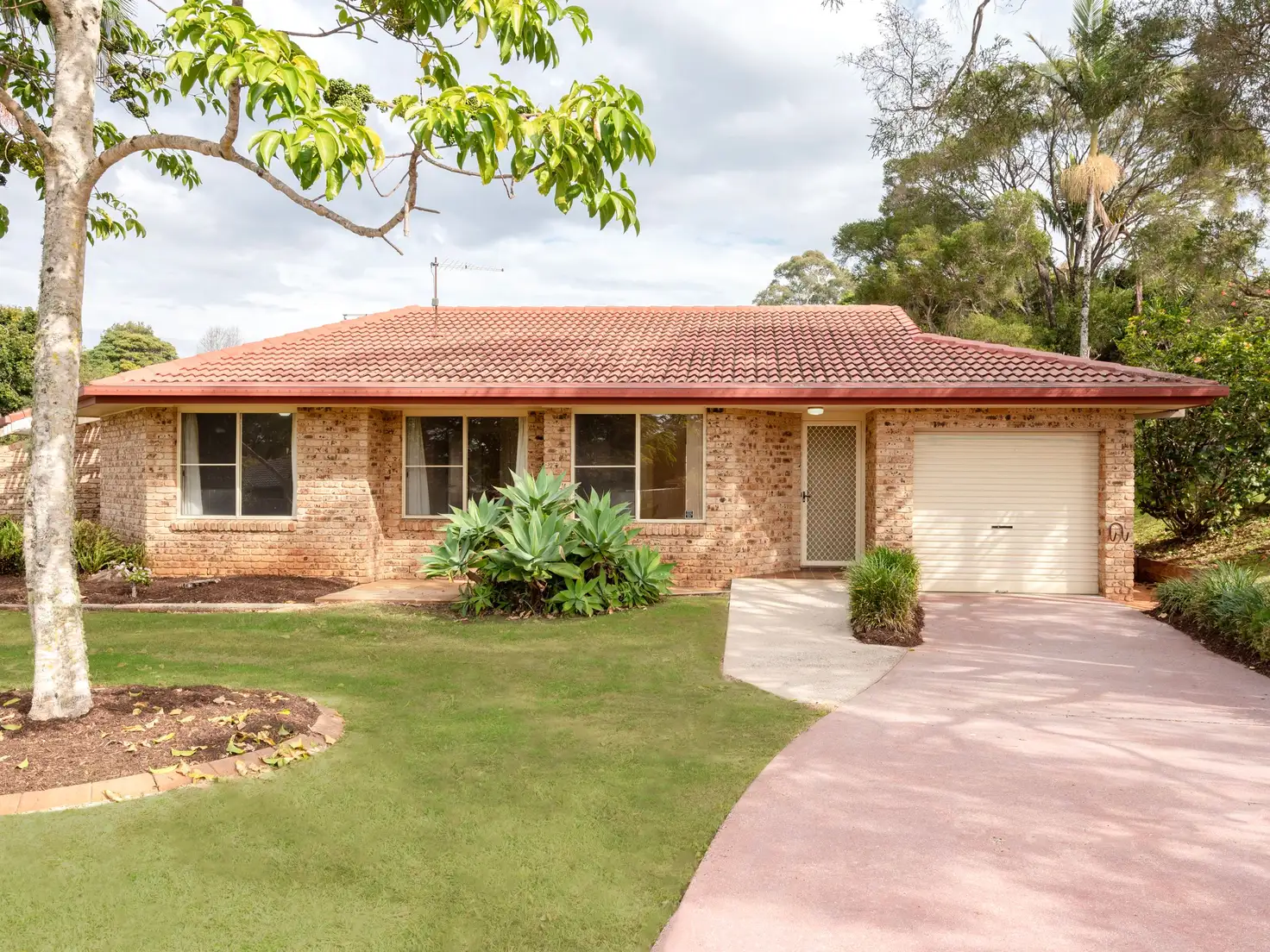 Main view of Homely semi-detached listing, 1/2 Merinda Place (also known as 9 Allambie Drive), Goonellabah NSW 2480