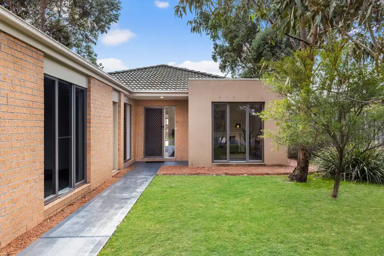 174 Gordons Road, South Morang VIC 3752