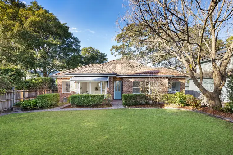 12 Balmaringa Avenue, Turramurra NSW 2074