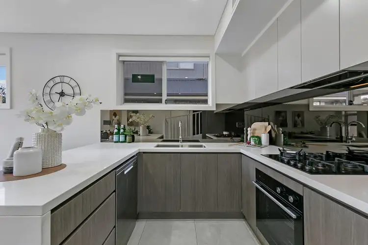 Fourth view of Homely townhouse listing, 1/213 Targo Road, Girraween NSW 2145