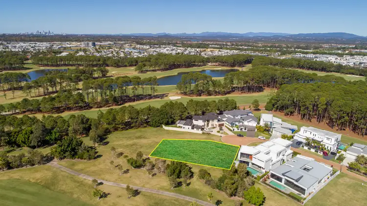 2268 Banksia Lakes Drive, Sanctuary Cove QLD 4212