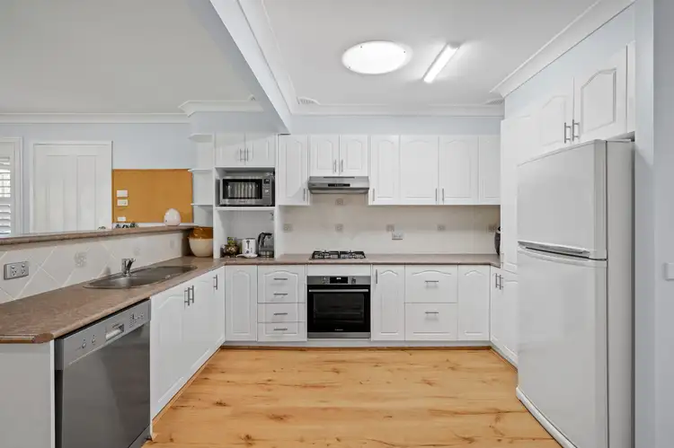 Sixth view of Homely house listing, 28 Bardolph Avenue, Rosemeadow NSW 2560
