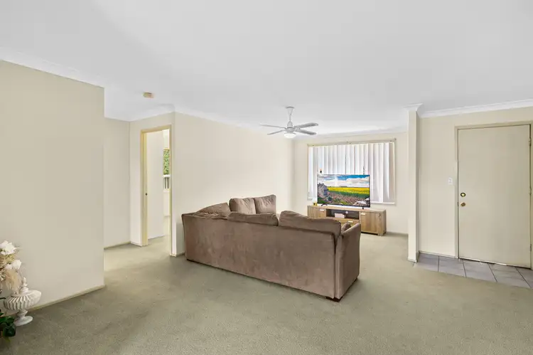 Fourth view of Homely villa listing, 2/17-21 Tully Crescent, Albion Park NSW 2527
