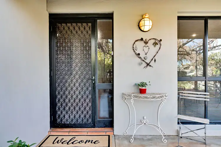 Third view of Homely house listing, 2 Streisand Court, Mildura VIC 3500