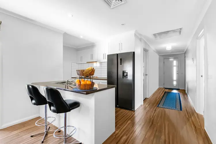 Second view of Homely house listing, 21 Battalion Drive, Mildura VIC 3500