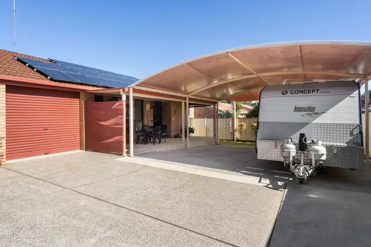 1/8 Gladys Street, Labrador QLD 4215
