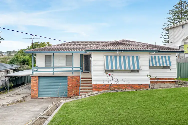 38 Clarence Road, Waratah NSW 2298