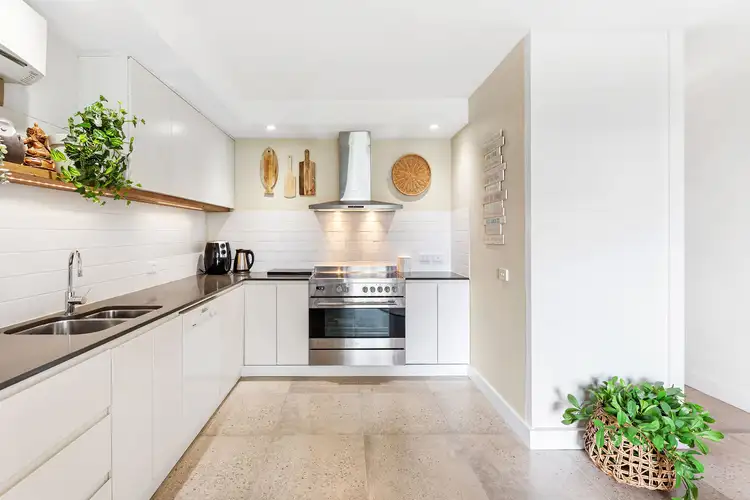 Third view of Homely apartment listing, 8/60 Old Burleigh Road, Surfers Paradise QLD 4217