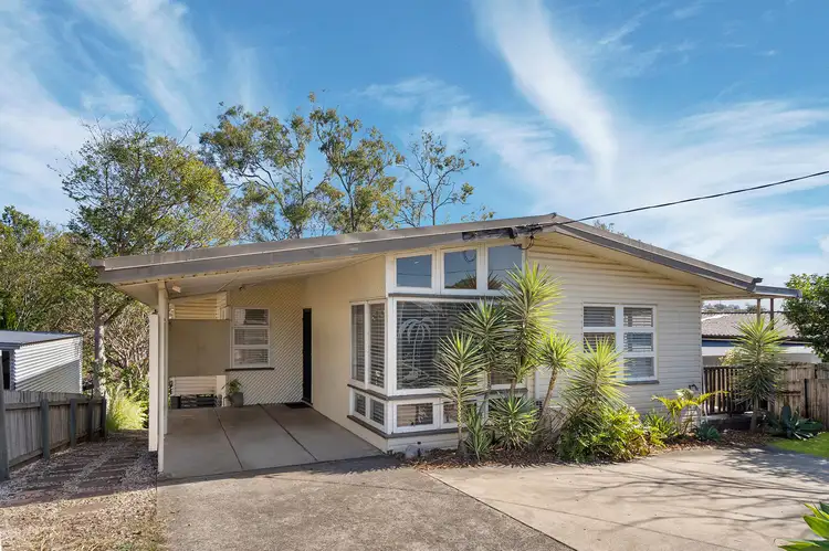 328 Webster Road, Stafford Heights QLD 4053