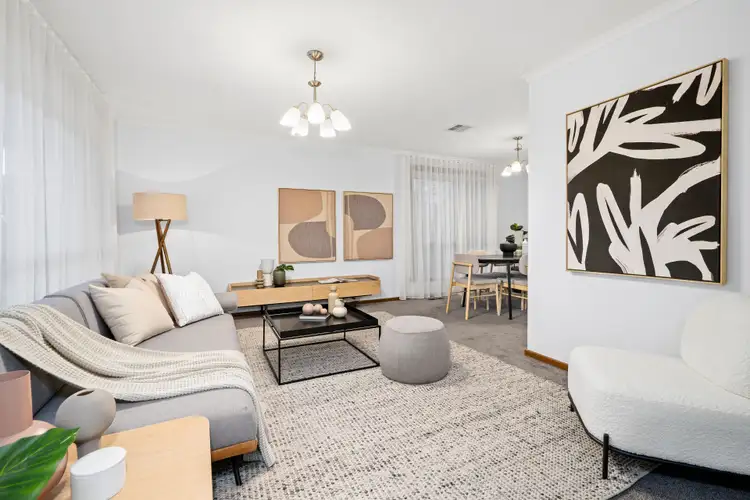Second view of Homely house listing, 2 Mangrove Close, Bundoora VIC 3083
