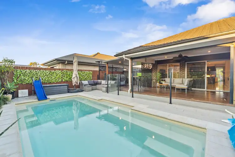 1 Nullarbor Circuit, North Lakes QLD 4509