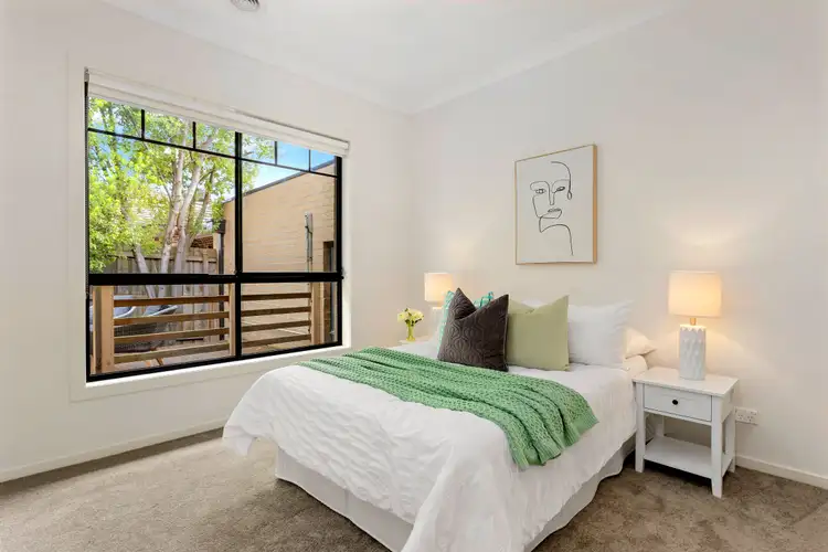 Fifth view of Homely townhouse listing, 2/15 Batesford Road, Chadstone VIC 3148