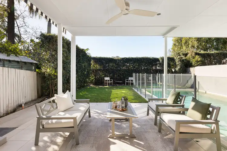36 Watson Street, Camp Hill QLD 4152