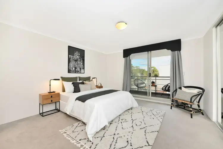 Fourth view of Homely apartment listing, 13/4 Gillespie Avenue, Alexandria NSW 2015