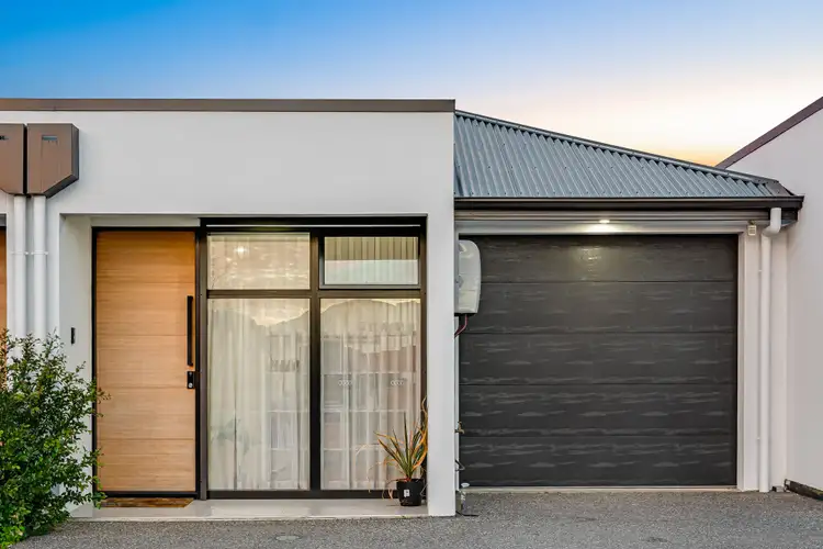 2/373 Tapleys Hill Road, Seaton SA 5023