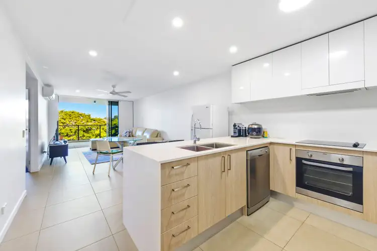 104/26 Spendelove Avenue, Southport QLD 4215