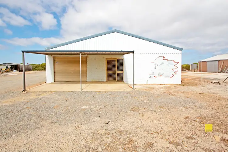 24 Carmella Street, Jurien Bay WA 6516