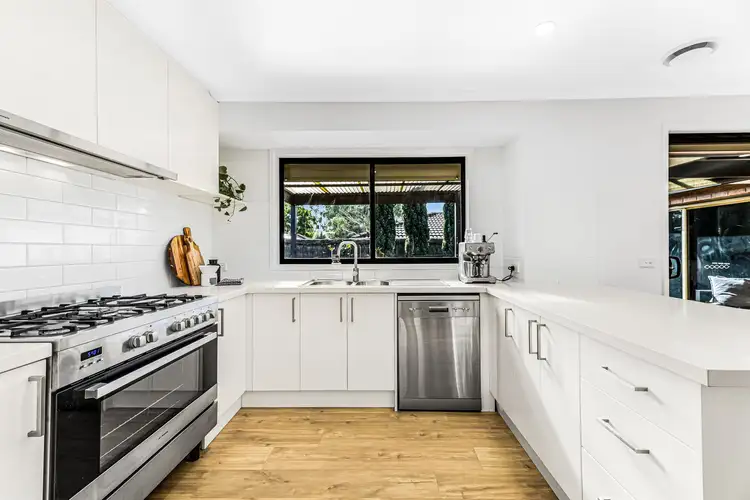 Sixth view of Homely house listing, 7 Culmara Court, Berwick VIC 3806