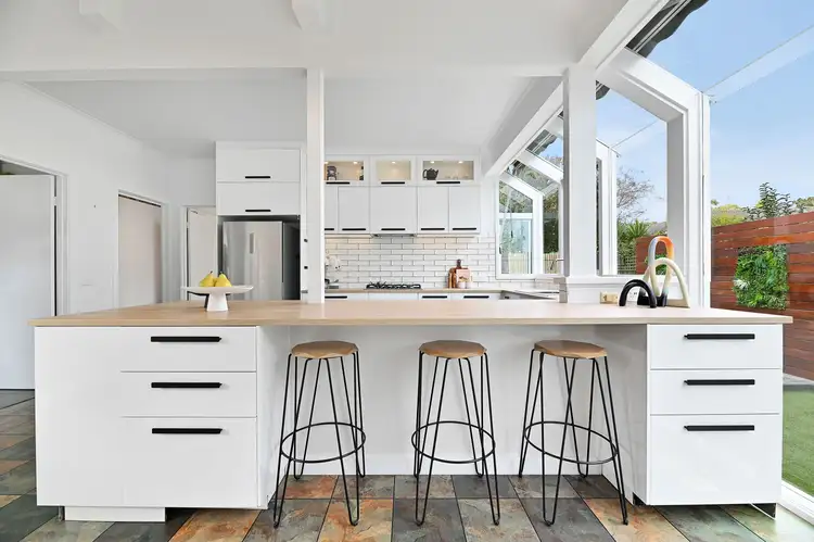 2/408 High Street Road, Mount Waverley VIC 3149