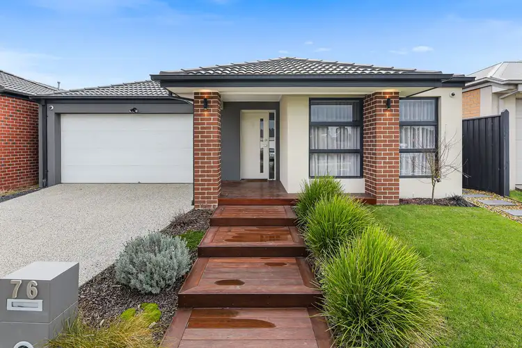 76 Mary Street, Officer VIC 3809
