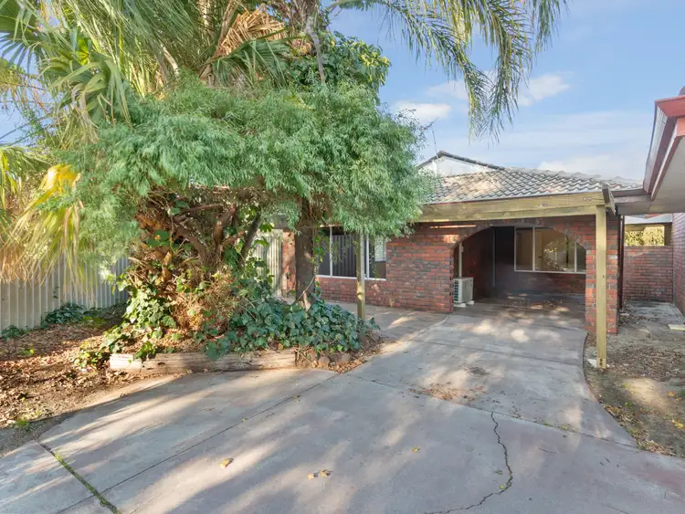 3A Lovett Place, Queens Park WA 6107