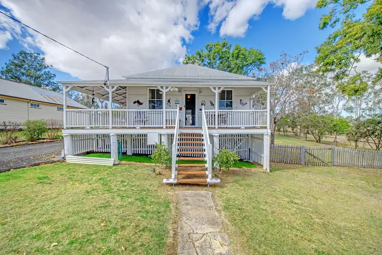 18 Hall Street, Harrisville QLD 4307