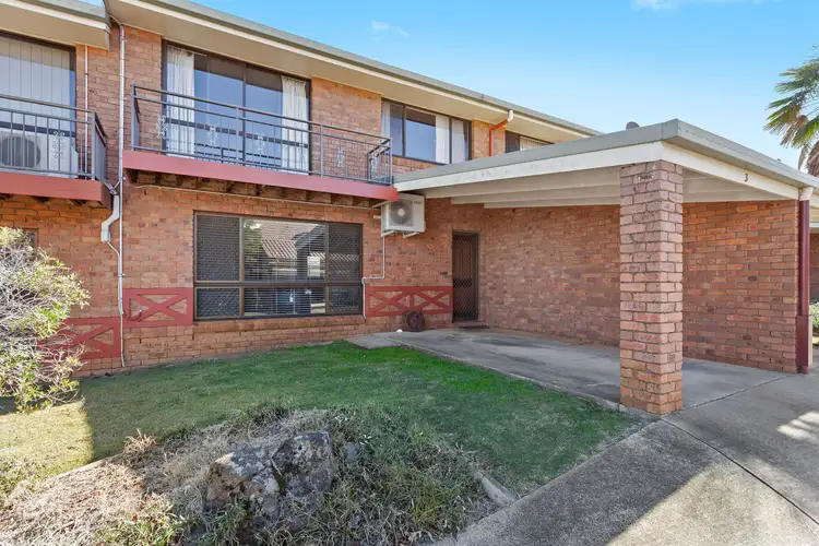 3/367 Margaret Street, Newtown QLD 4350