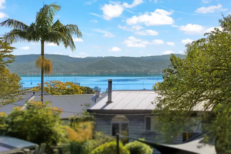 Second view of Homely house listing, 27 Patrick Crescent, Saratoga NSW 2251