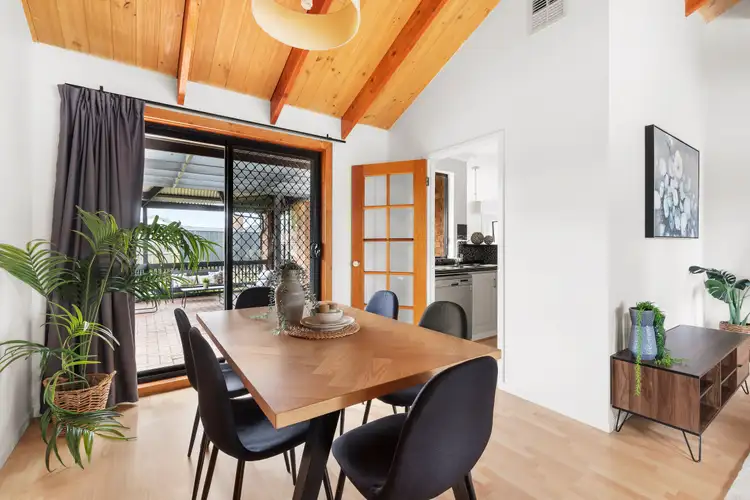 Fourth view of Homely house listing, 19 Marsden Court, Mill Park VIC 3082