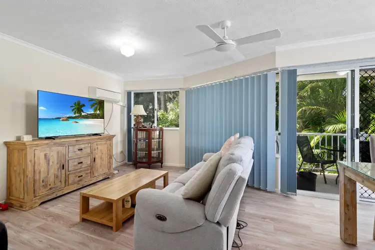 9/407 Esplanade, Torquay QLD 4655
