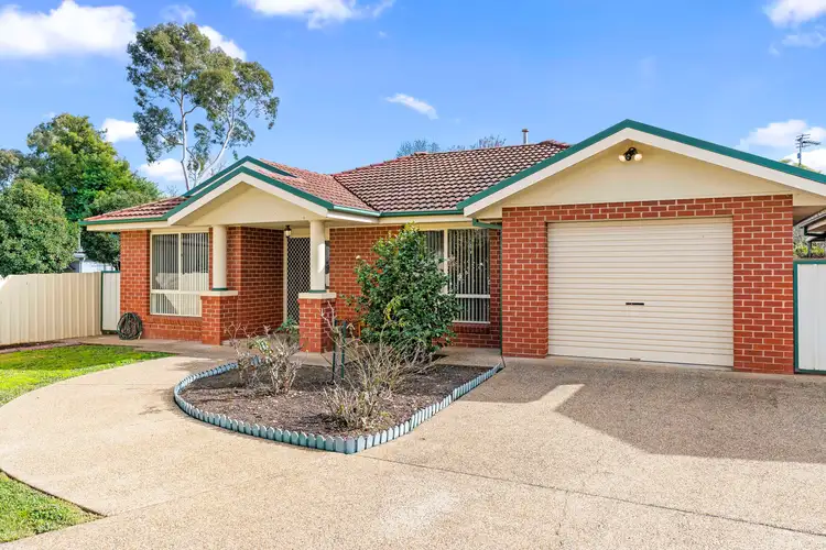 Main view of Homely house listing, 4/418 Lake Albert Road, Kooringal NSW 2650