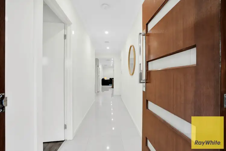 Third view of Homely house listing, 32 Colonial Circuit, Tarneit VIC 3029