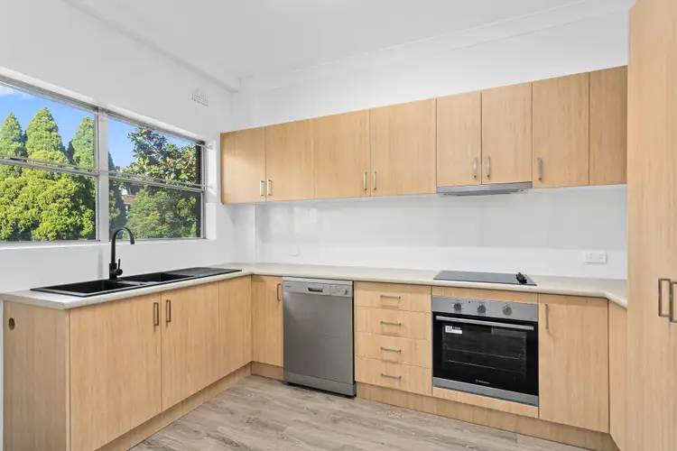 Third view of Homely unit listing, 6/1 Queens Road, Brighton-Le-Sands NSW 2216
